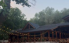 Cabana Izvoranu